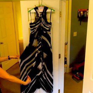 Black and white formal long flowing dress sz8